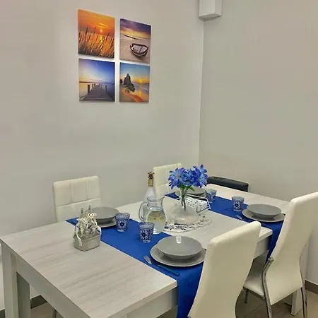 Maria - Family House * Monte di Procida