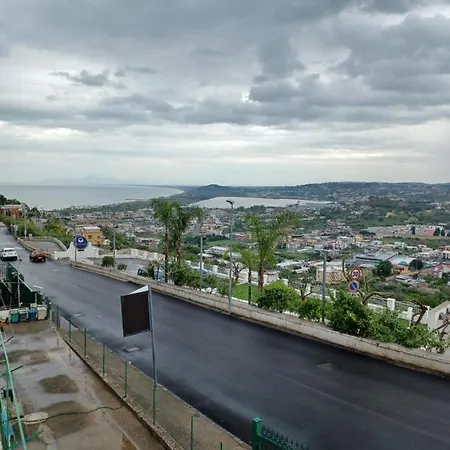 Maria - Family House Apartment Monte di Procida
